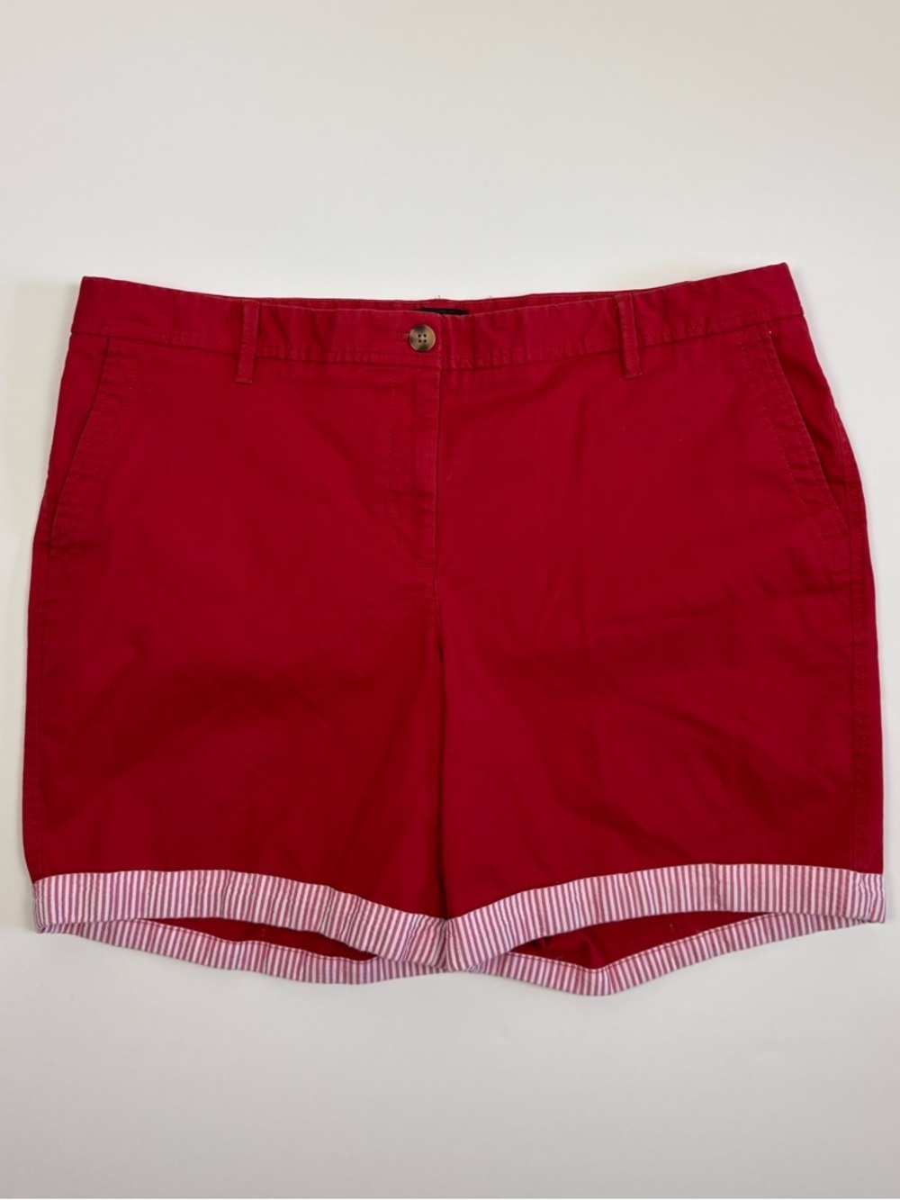 Talbots Relaxed Chino Shorts Red 7" Sz 16 Preppy 98% Cotton Striped Hem Classic